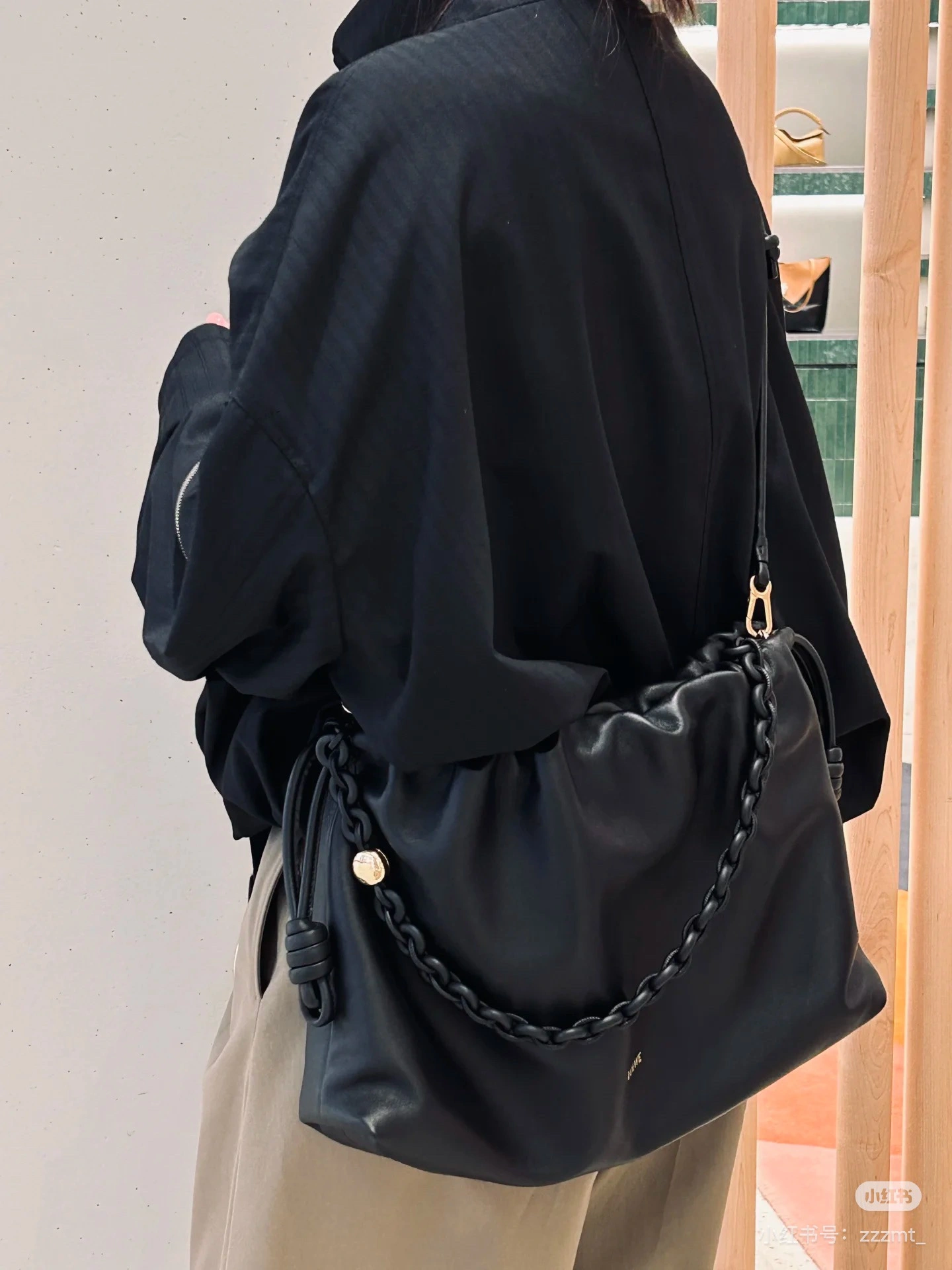 Breathable Loewe Flamenco Bags 67233