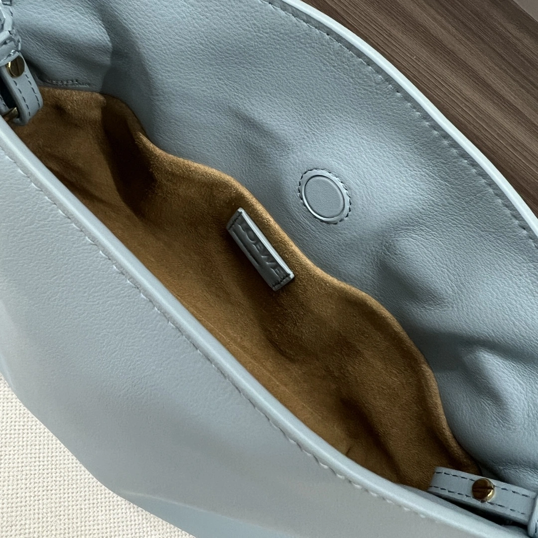 FastDry Loewe Flamenco Bags 67230