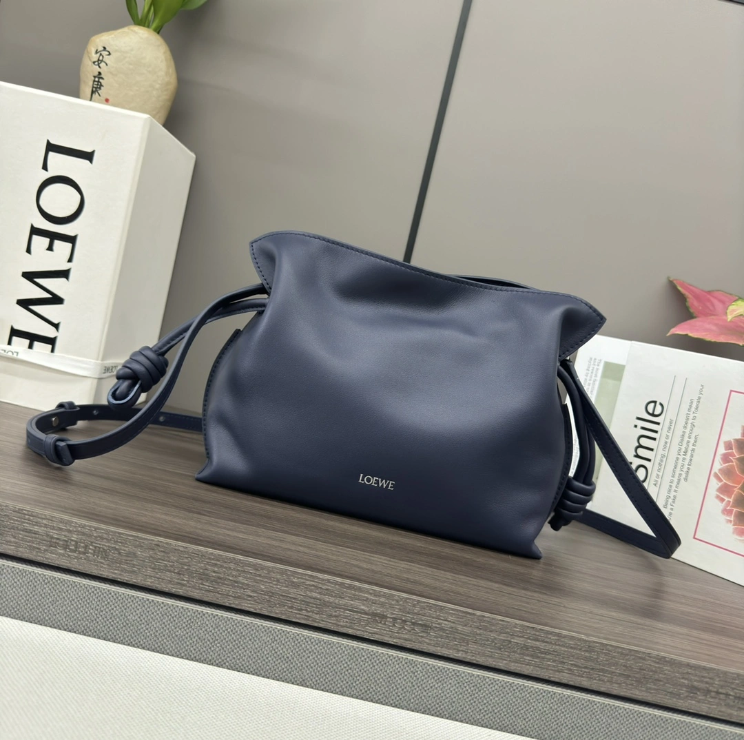 Loewe Flamenco Bags WrinkleFree 67240