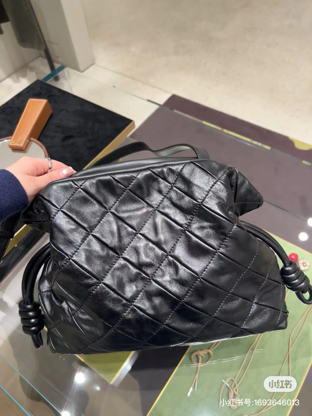 Breathable Loewe Flamenco Bags 67231