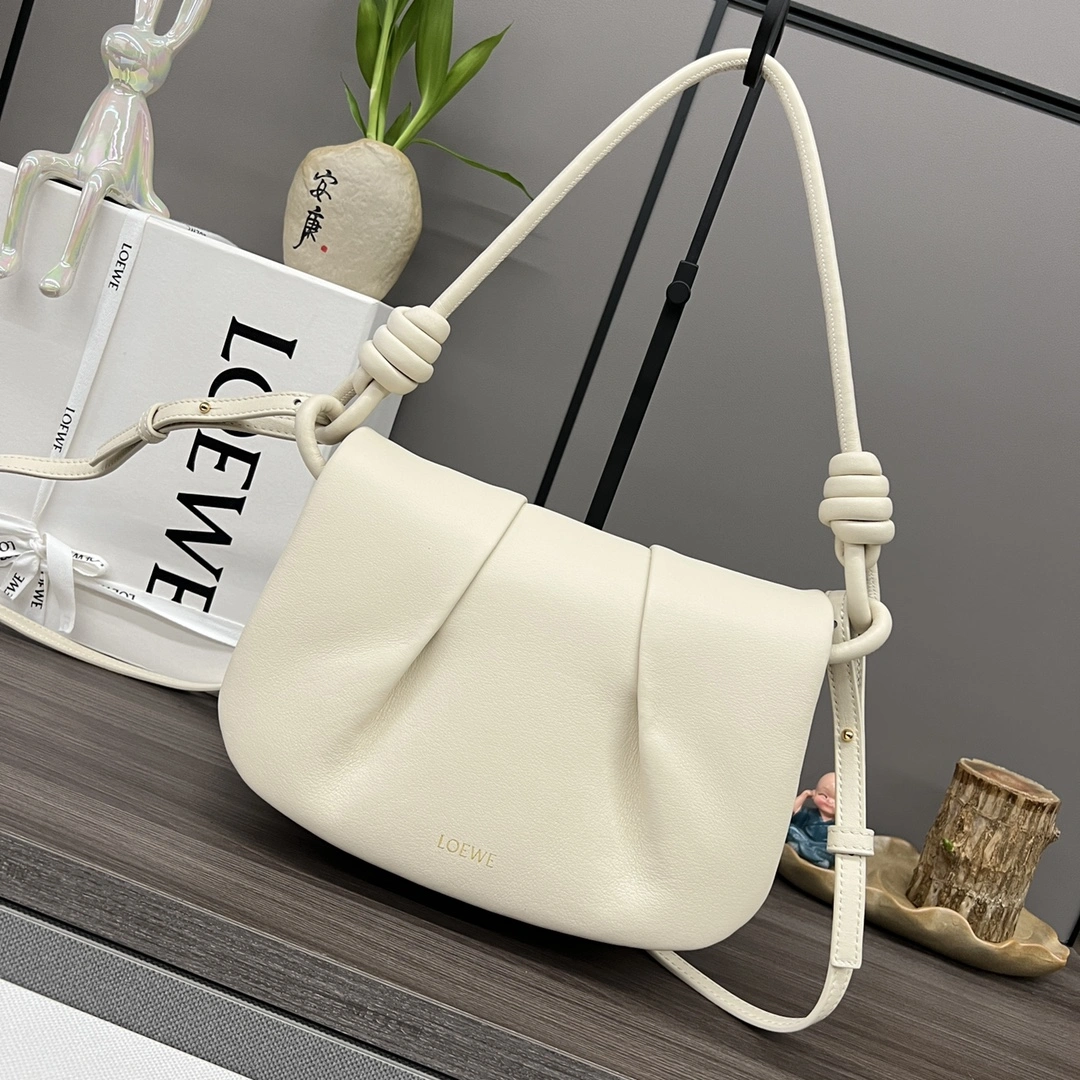 Youthful Loewe Flamenco Bags 67227