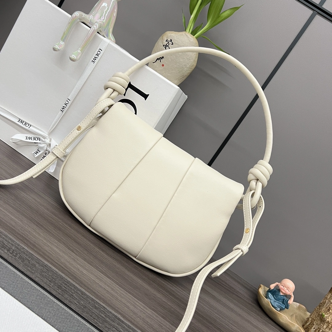 Youthful Loewe Flamenco Bags 67227