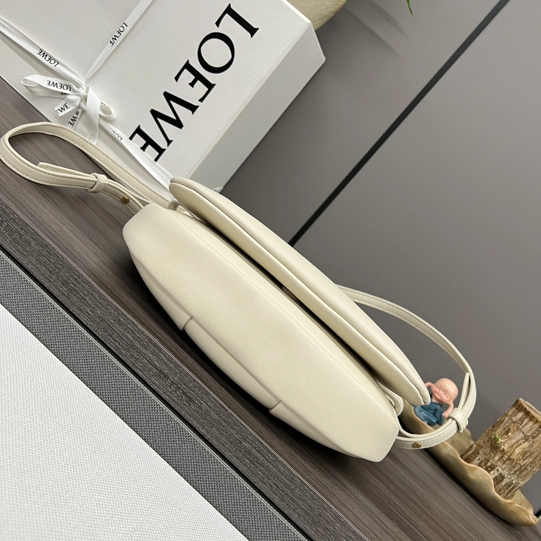Youthful Loewe Flamenco Bags 67227