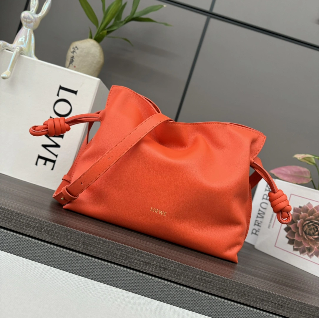Resilient Loewe Flamenco Bags 67220
