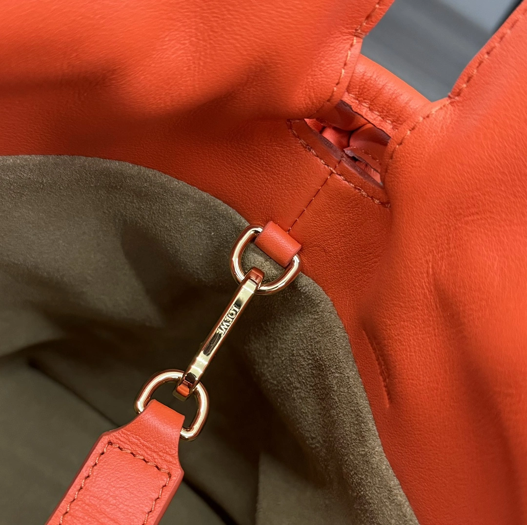 Resilient Loewe Flamenco Bags 67220