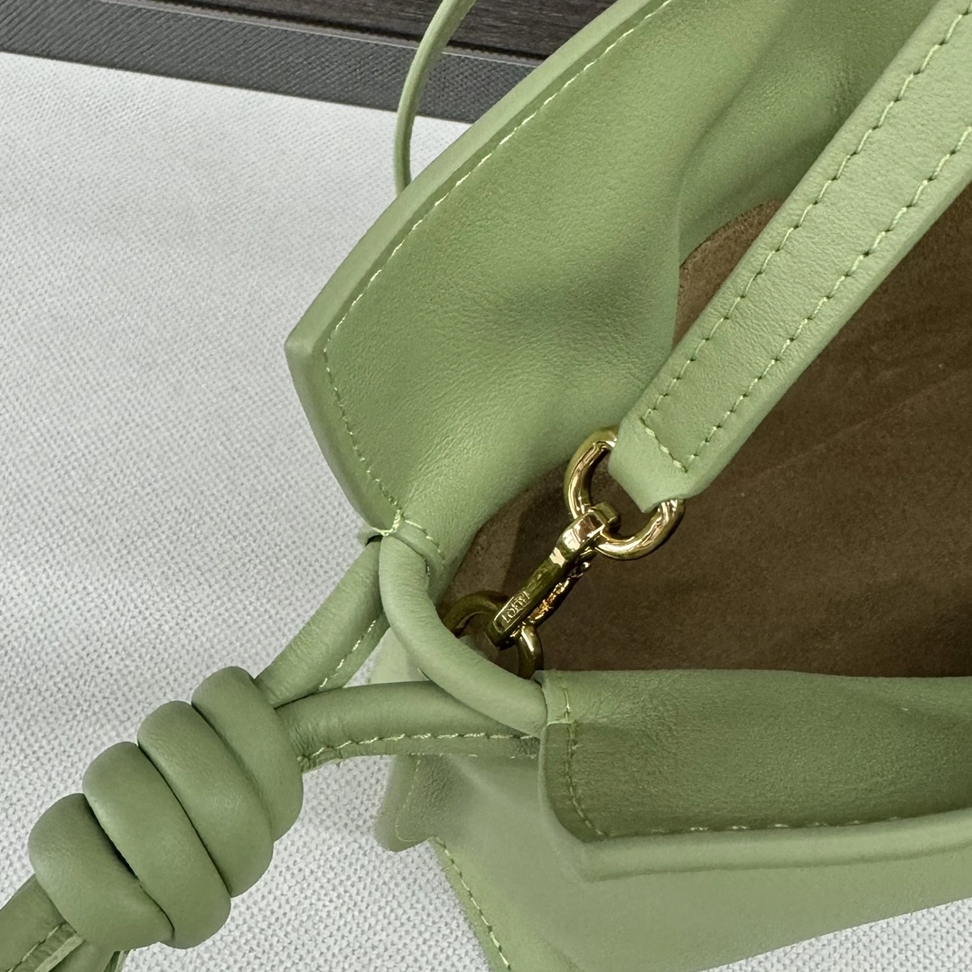 Loewe Flamenco Bags MoistureWicking 67225