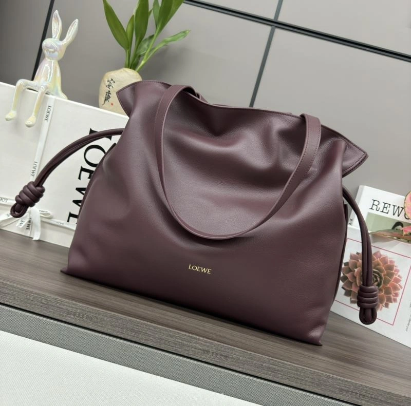 WellDesigned Loewe Flamenco Bags 61650