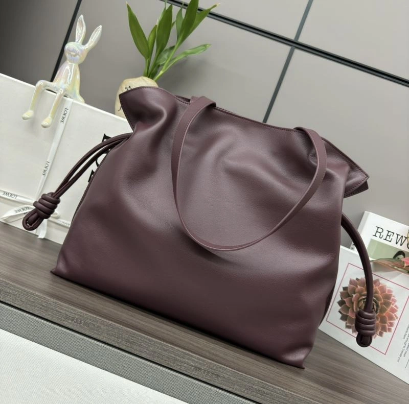 WellDesigned Loewe Flamenco Bags 61650