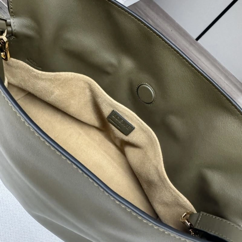 GoodFit Loewe Flamenco Bags 61649