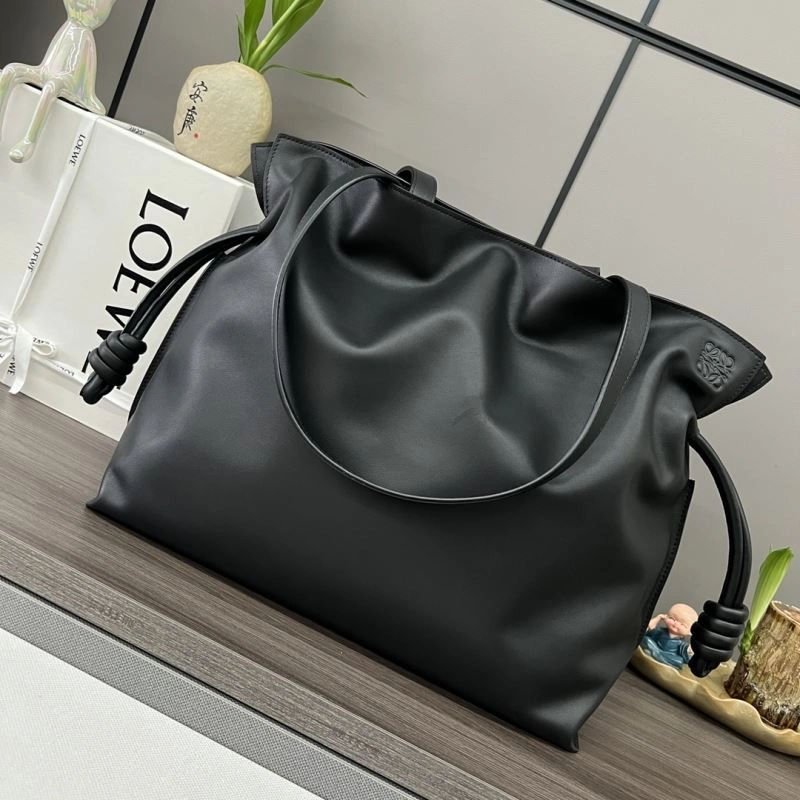 Sustainable Loewe Flamenco Bags 61639