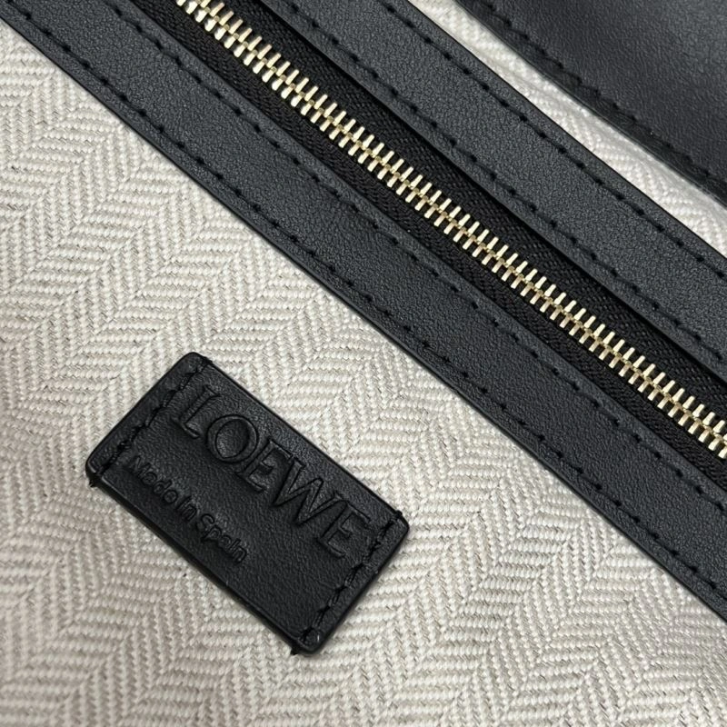Sustainable Loewe Flamenco Bags 61639
