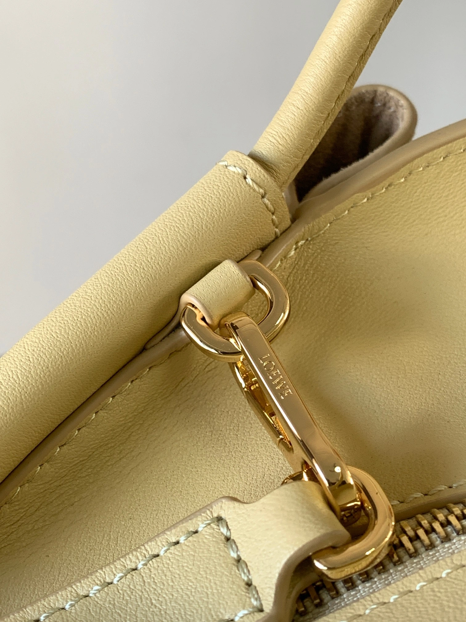 Loewe Flamenco Bags Stretchable 72005