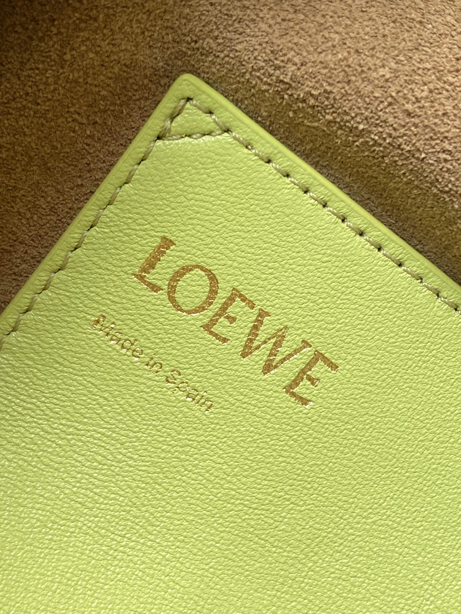 TechFriendly Loewe Flamenco Bags 71977