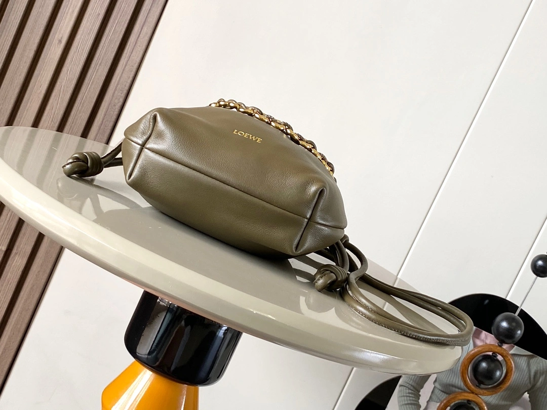 Loewe Flamenco Bags Elegant 71968