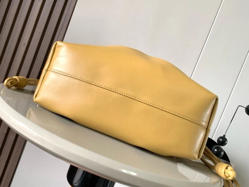 Loewe Flamenco Bags Resilient 67121