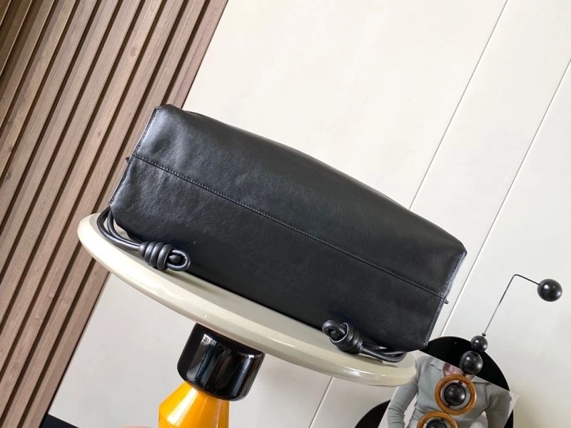 Loewe Flamenco Bags ModernLook 67083