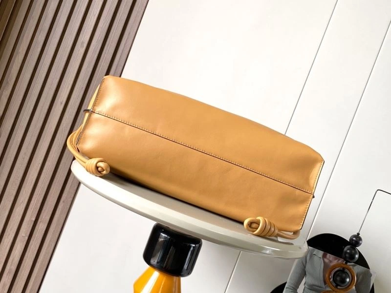 Loewe Flamenco Bags ComfortFit 67070