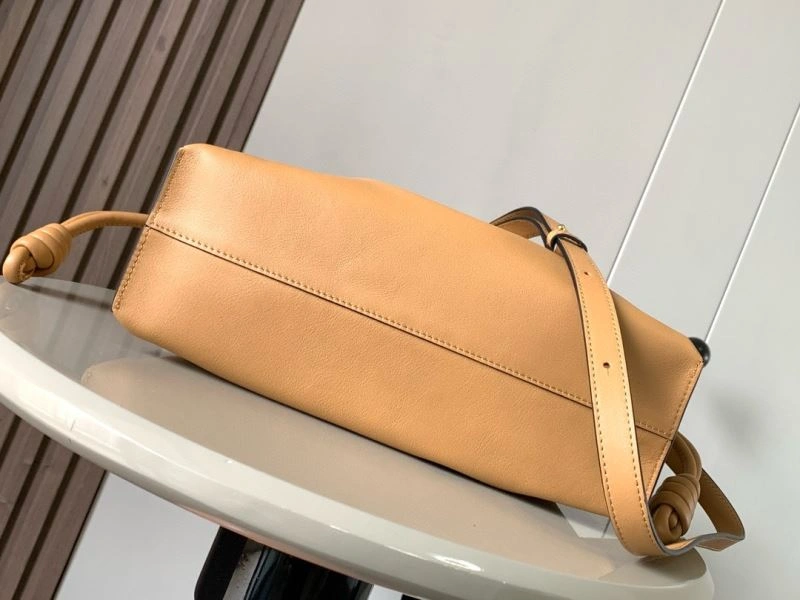 WellDesigned Loewe Flamenco Bags 61272