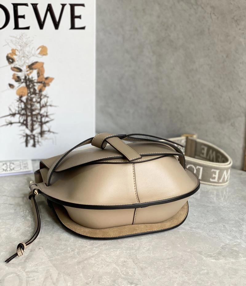 Loewe Gate Bags Breathable 58470