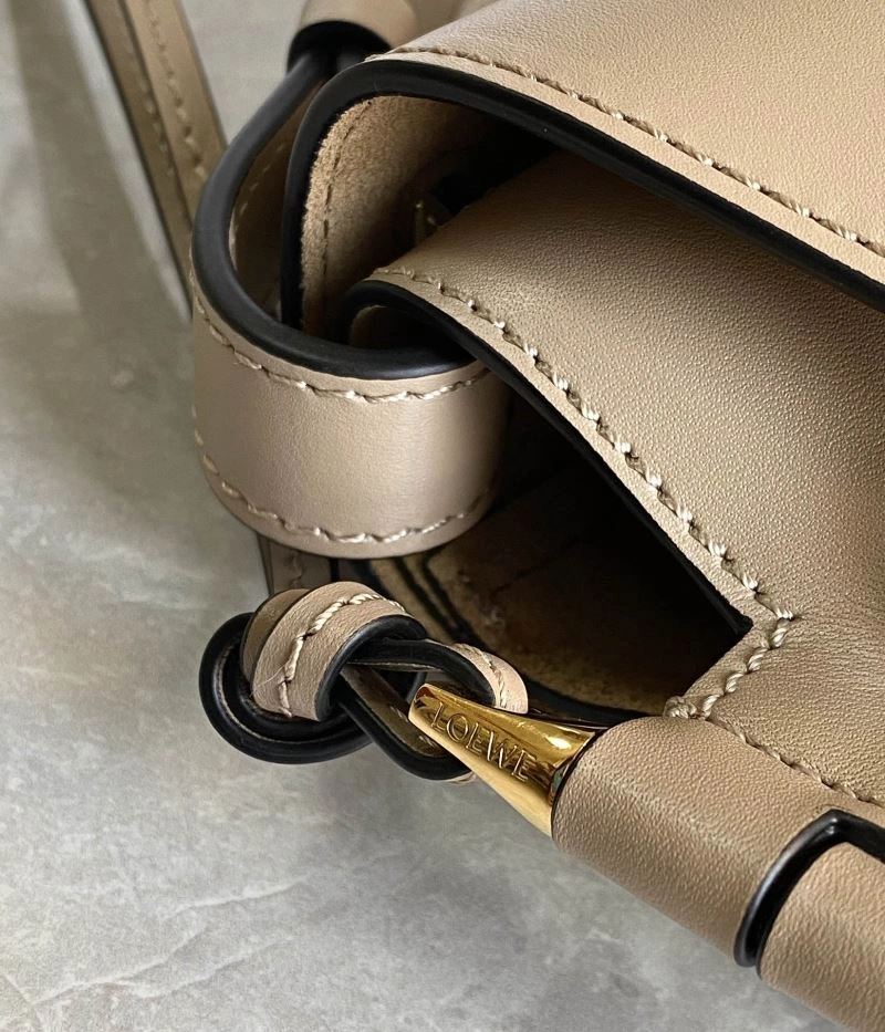 Loewe Gate Bags Breathable 58470