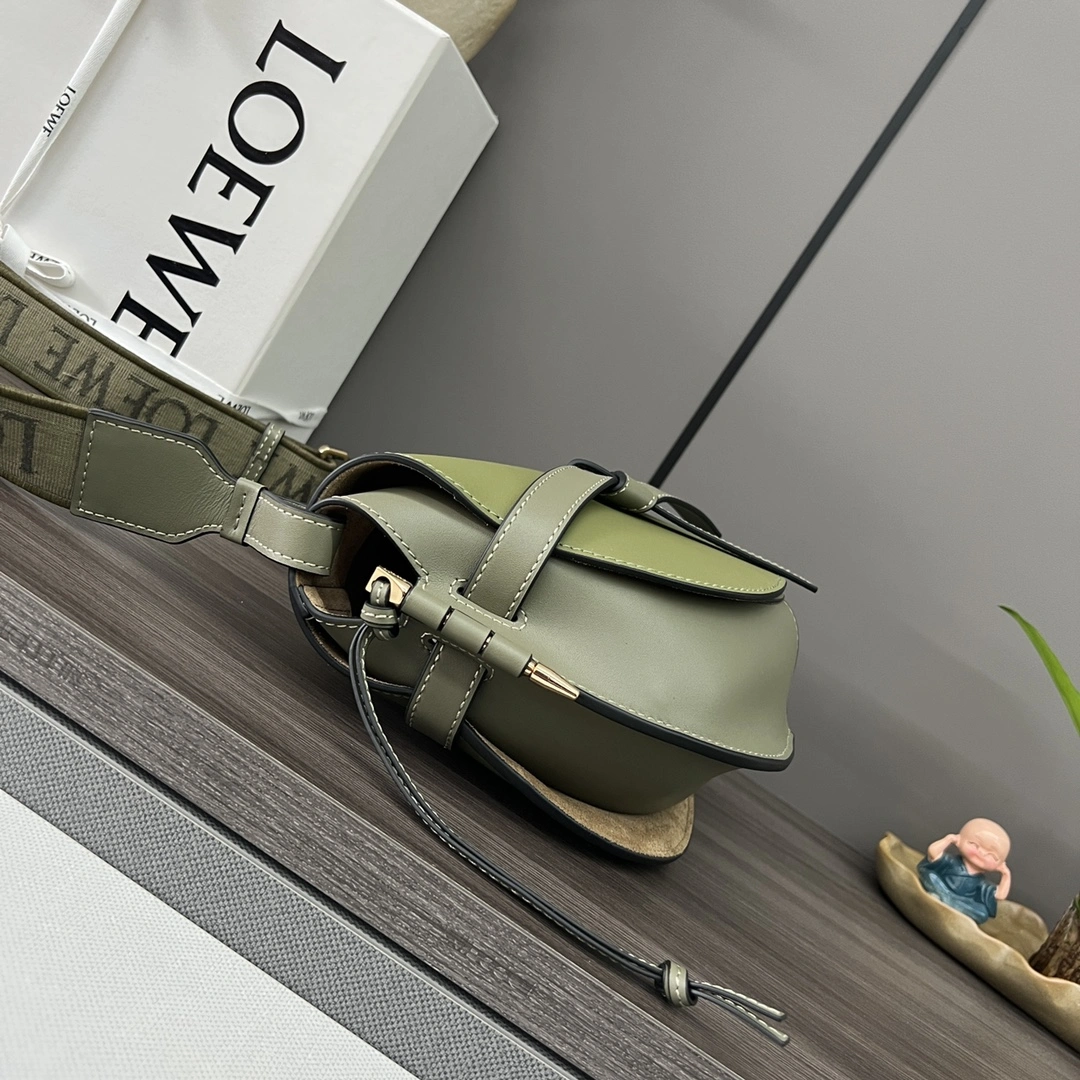 Loewe Gate Bags Premium 67218