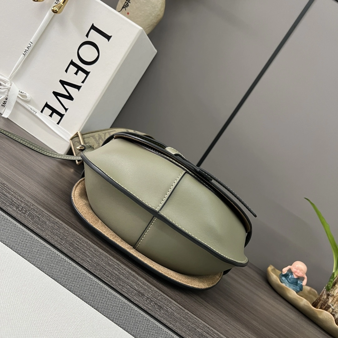 Loewe Gate Bags Premium 67218