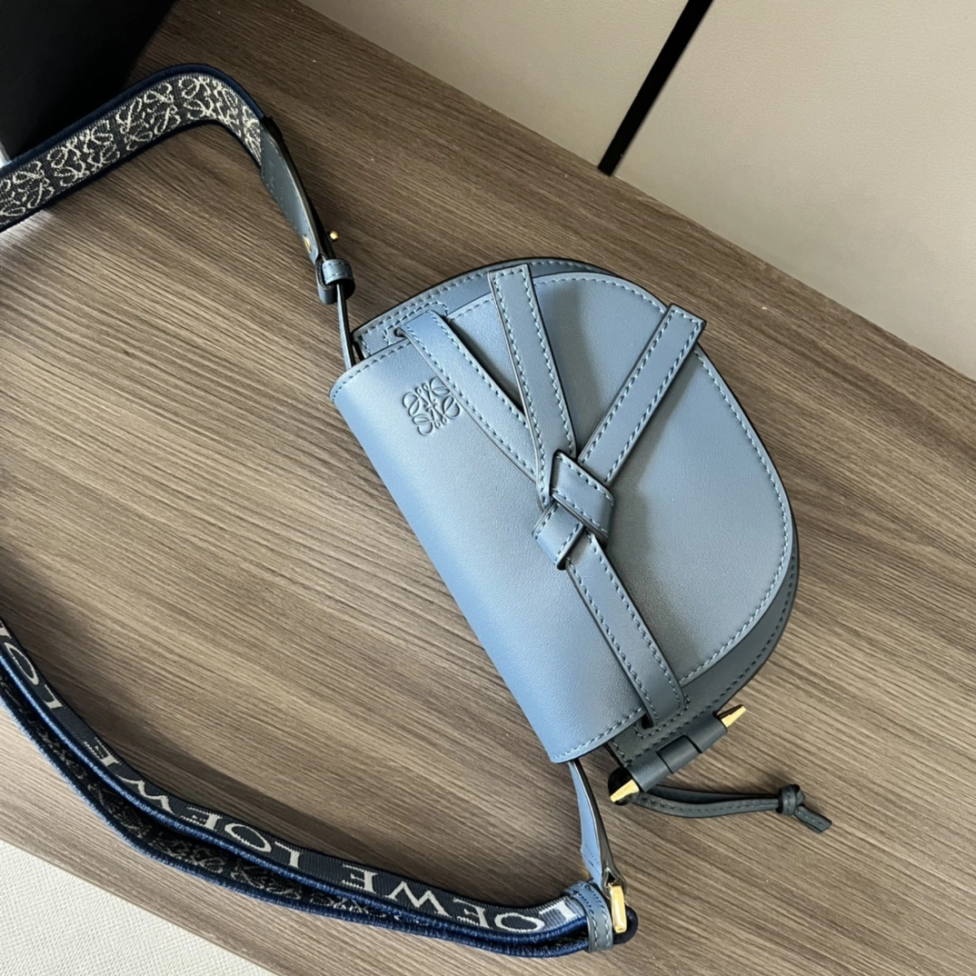 Loewe Gate Bags TechFriendly 67217