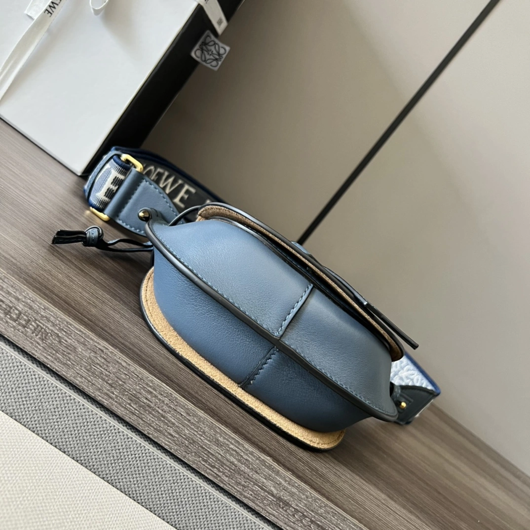Loewe Gate Bags TechFriendly 67217