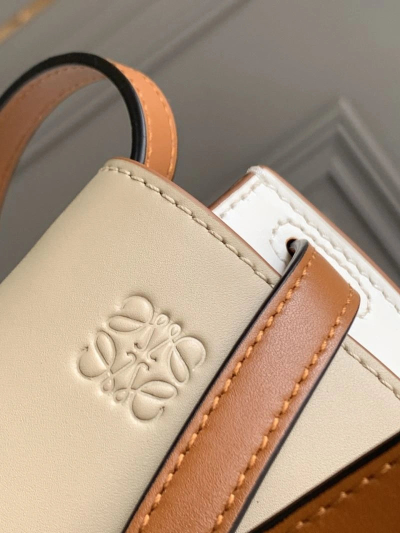 Loewe Gate Bags WrinkleFree 61641