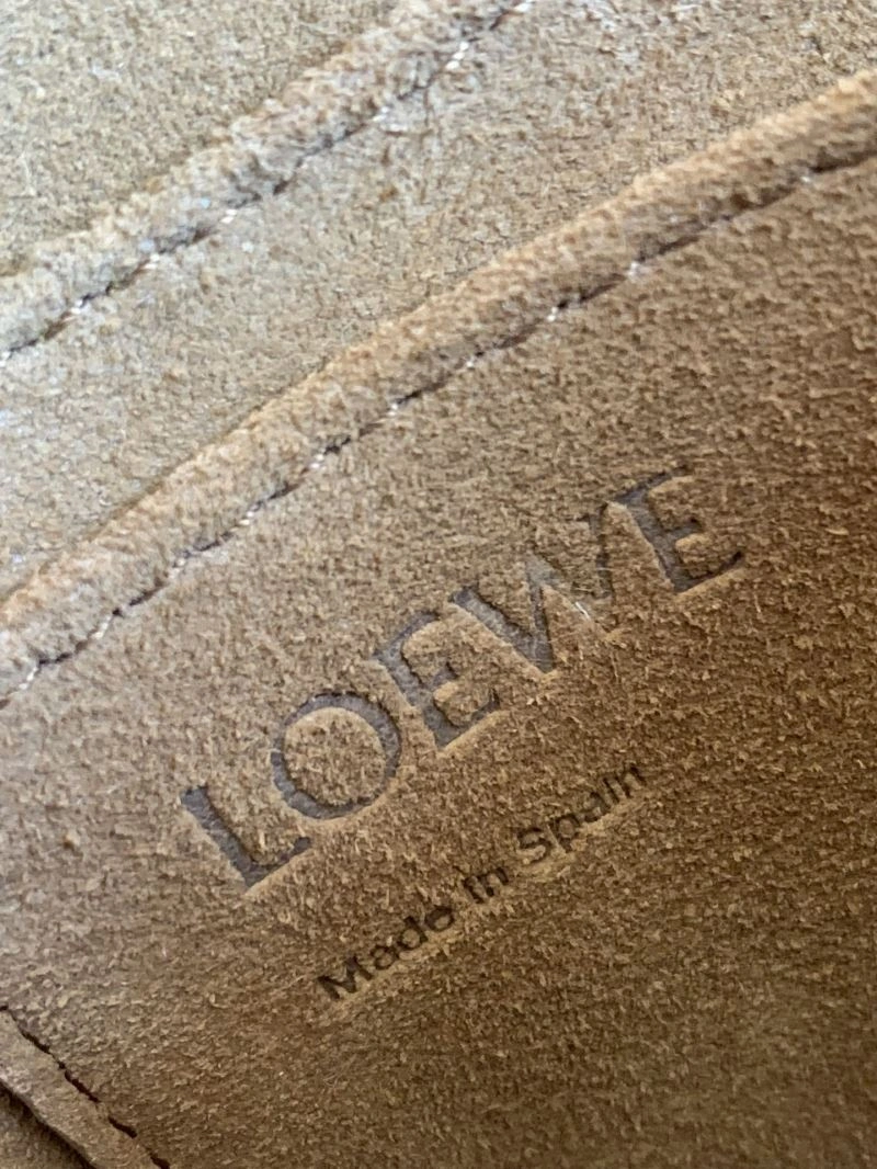 Loewe Gate Bags Sleek 61597