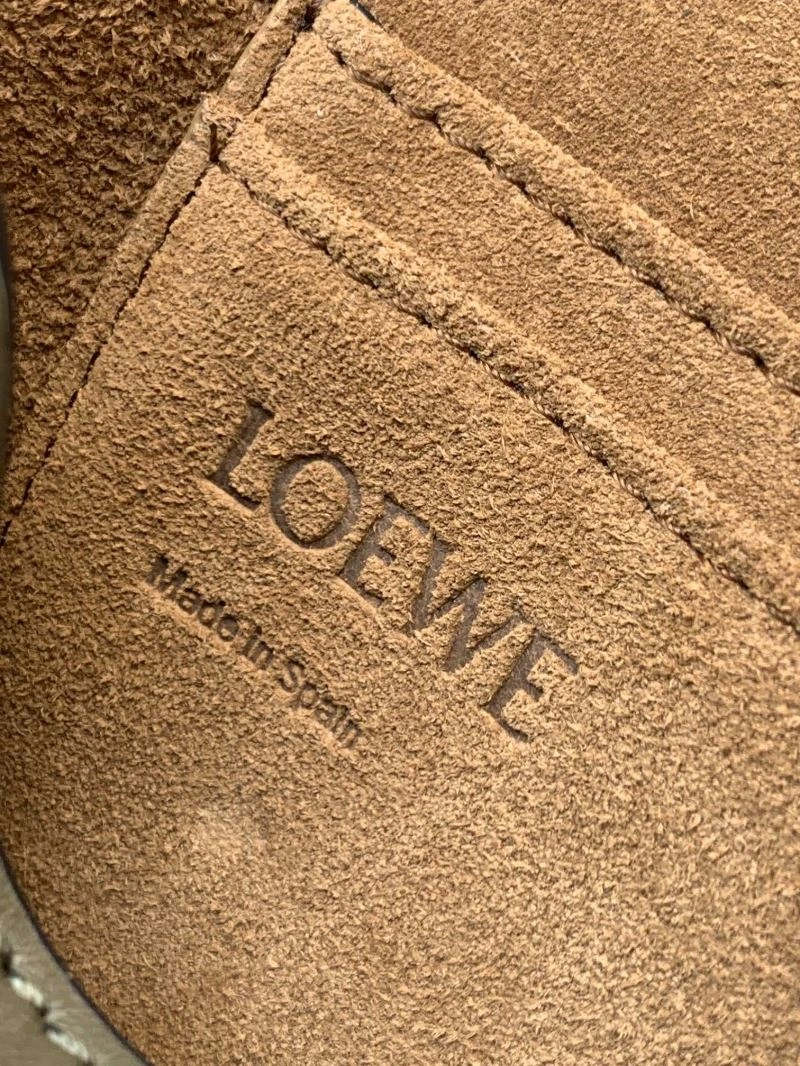 Trendsetting Loewe Gate Bags 61603