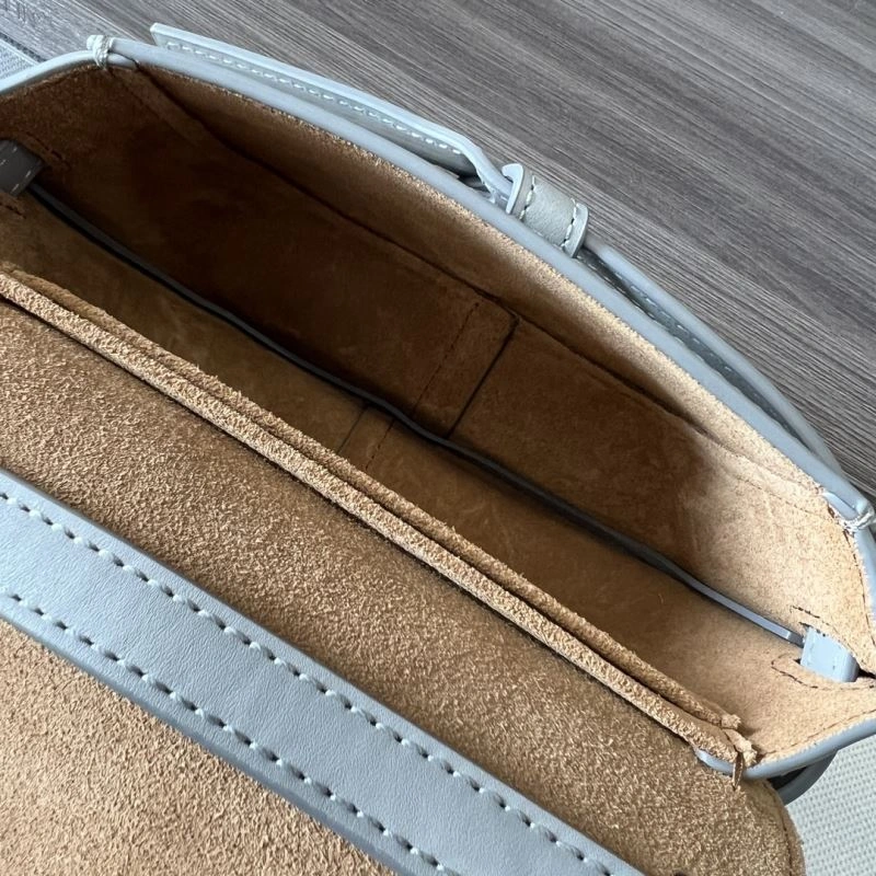 Loewe Gate Bags ComfortFit 61676