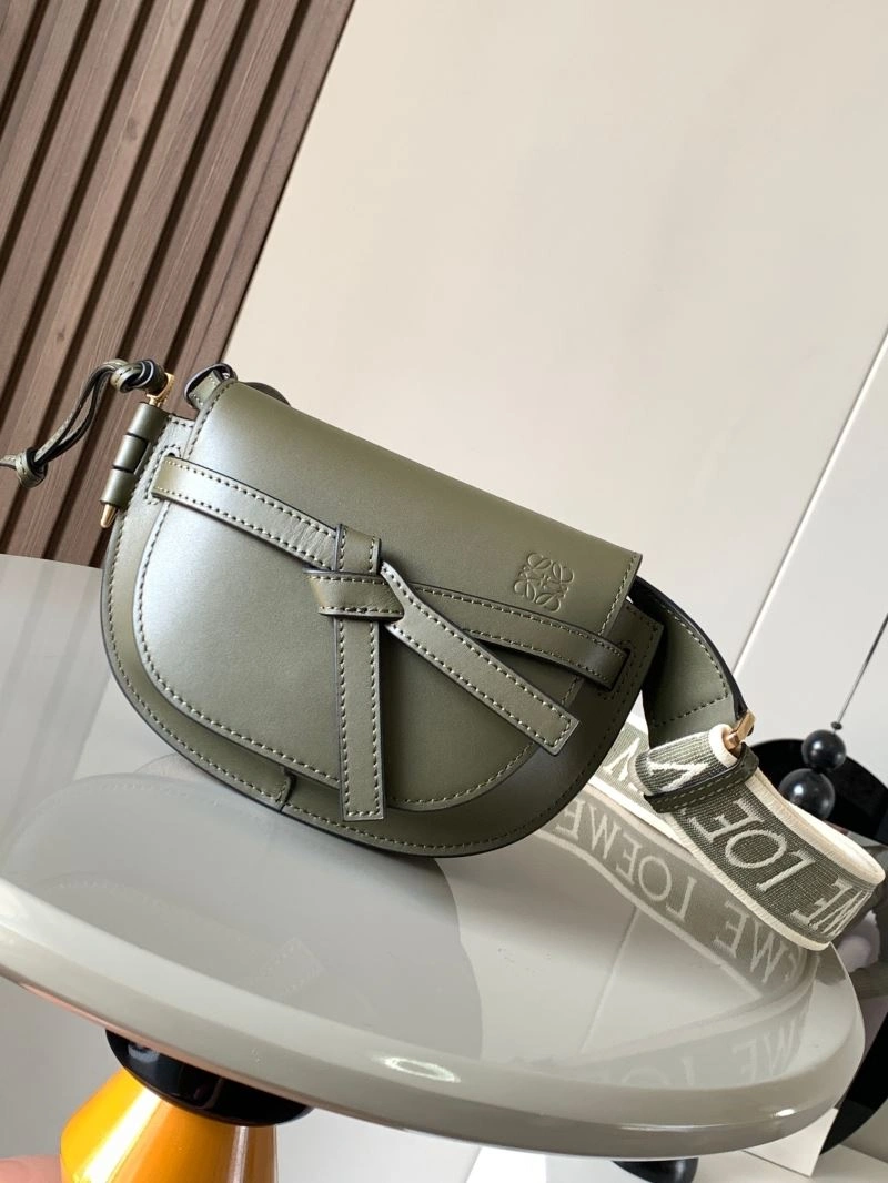 Loewe Gate Bags Sleek 73230