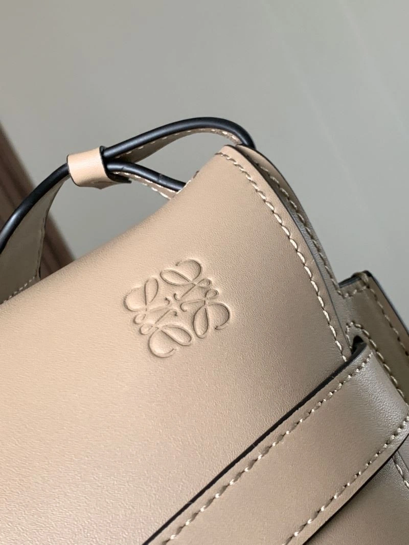 Loewe Gate Bags Elegant 73168
