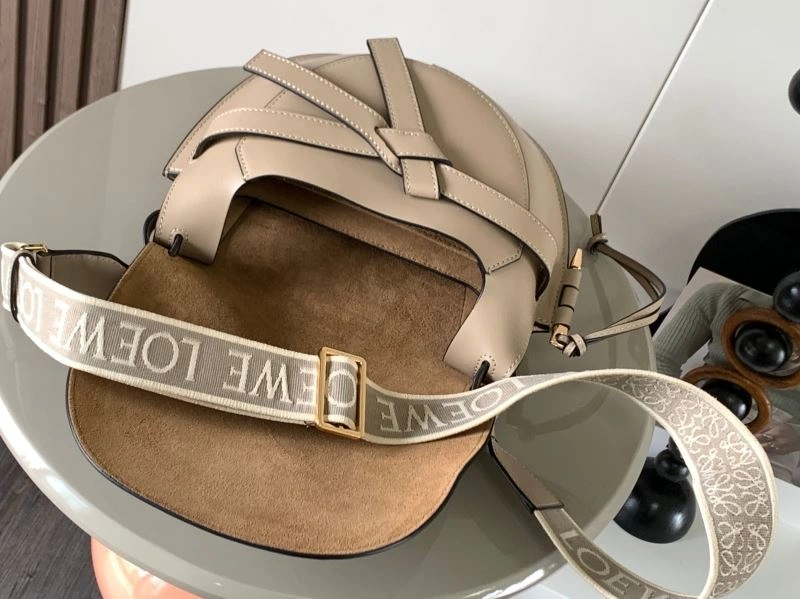 Loewe Gate Bags Elegant 73168