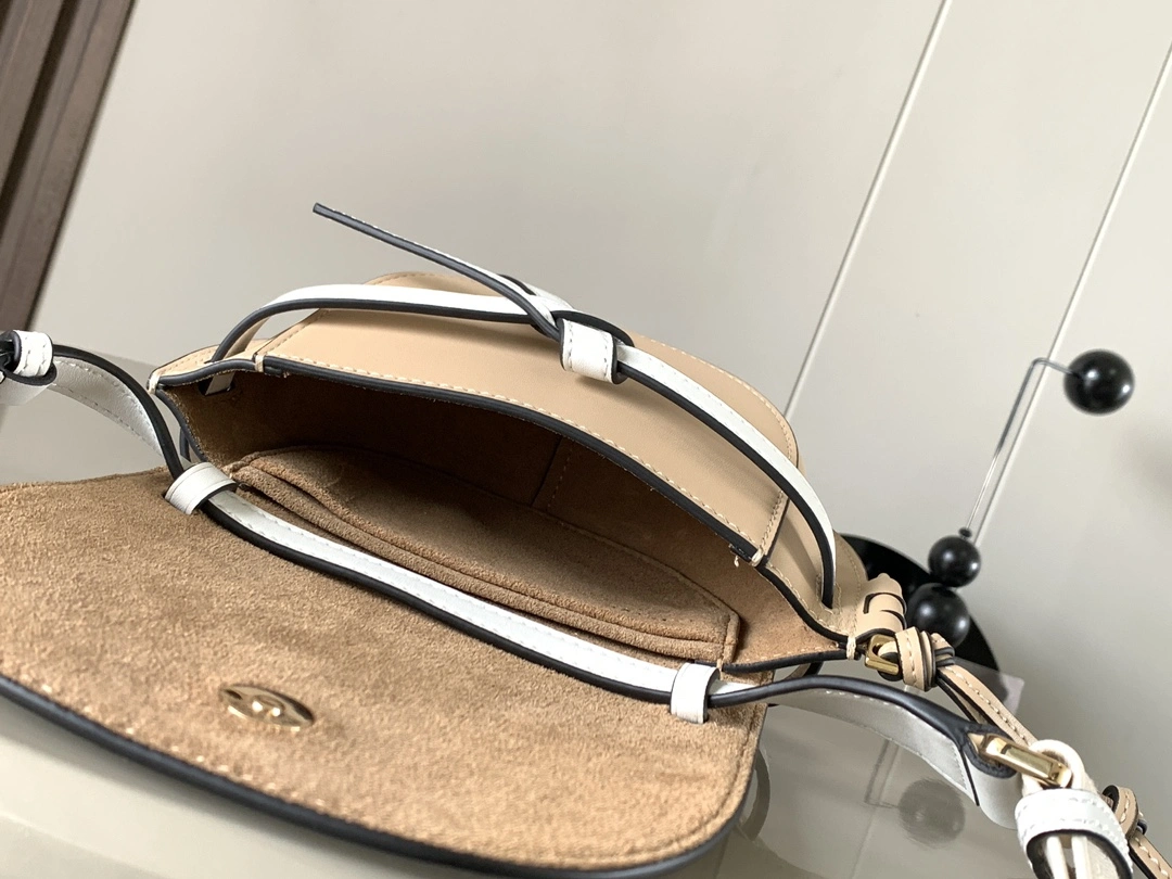Durable Loewe Gate Bags 71971