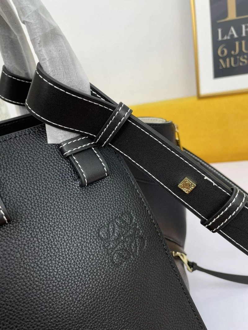 Loewe Hammock Bags Bold 83746