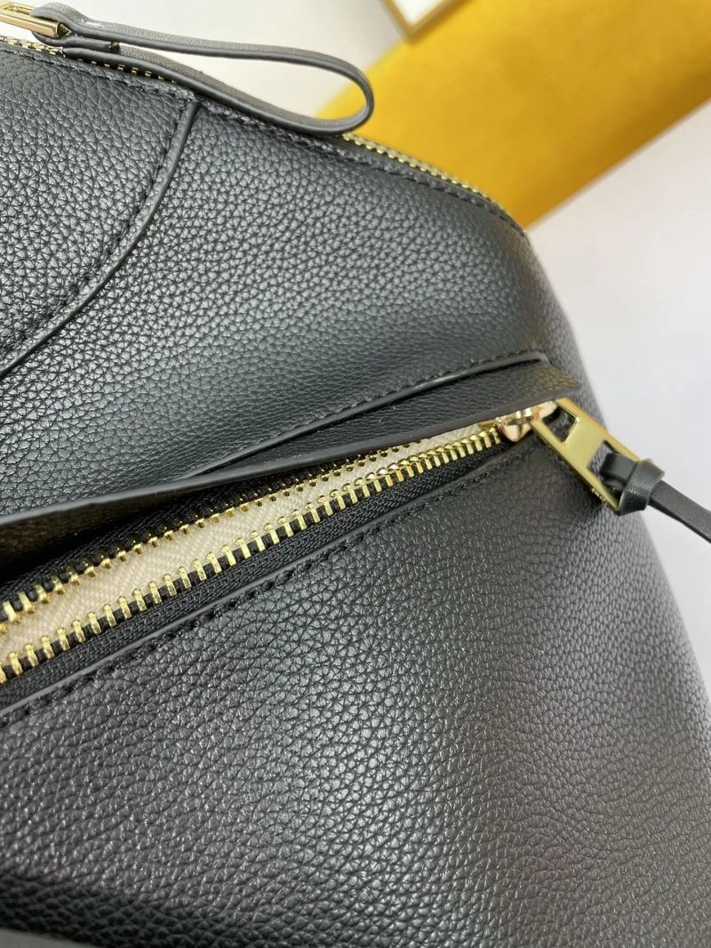 Loewe Hammock Bags Bold 83746