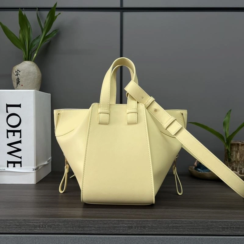 ComfortFit Loewe Hammock Bags 77396