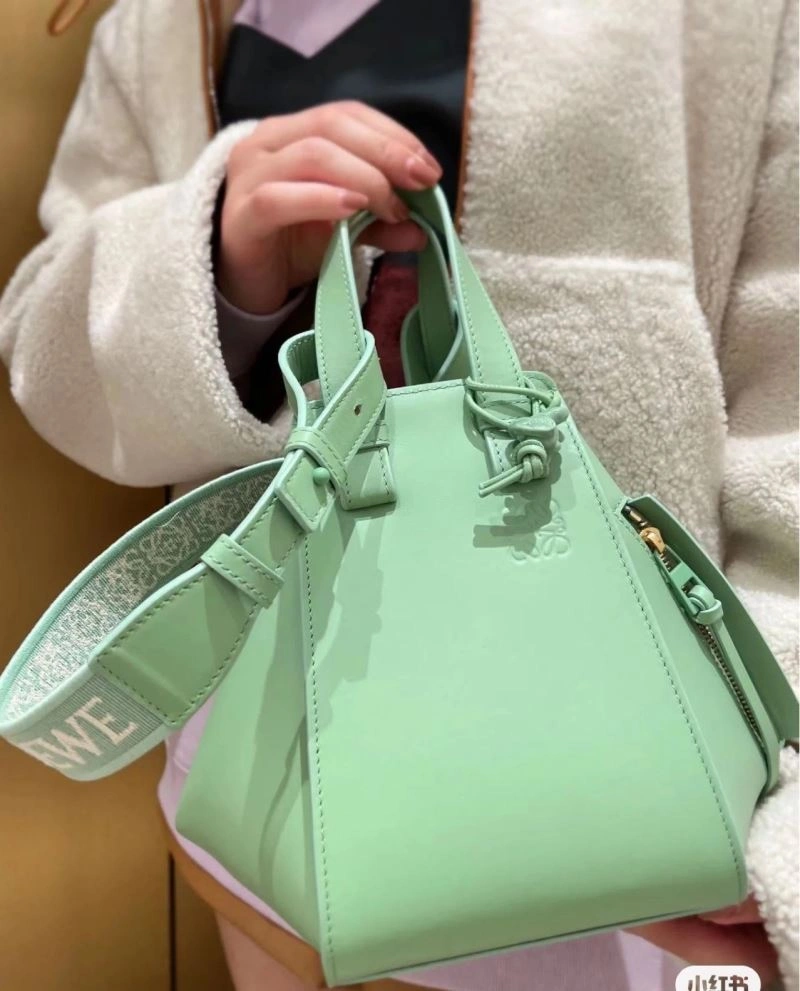 Loewe Hammock Bags AllSeason 77394