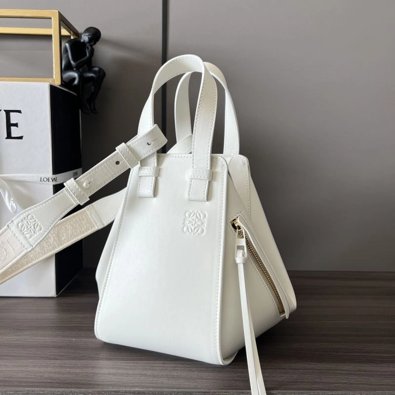 Loewe Hammock Bags Snug 77392