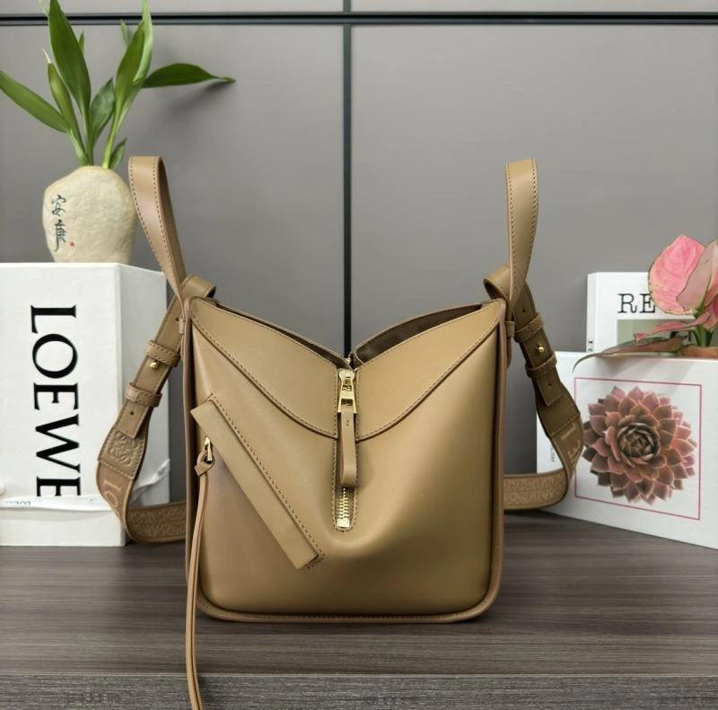 Loewe Hammock Bags Tailored 73389