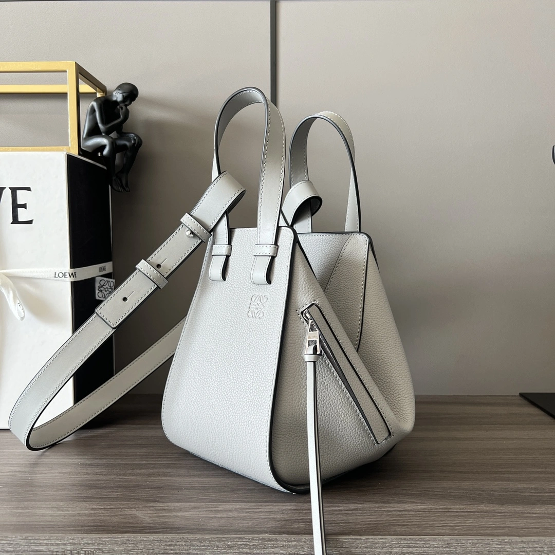 Loewe Hammock Bags Sporty 72135