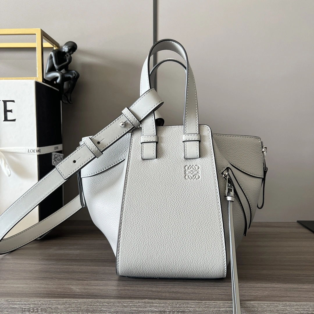 Loewe Hammock Bags Sporty 72135