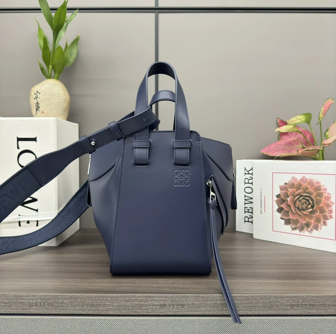 Loewe Hammock Bags Practical 72144
