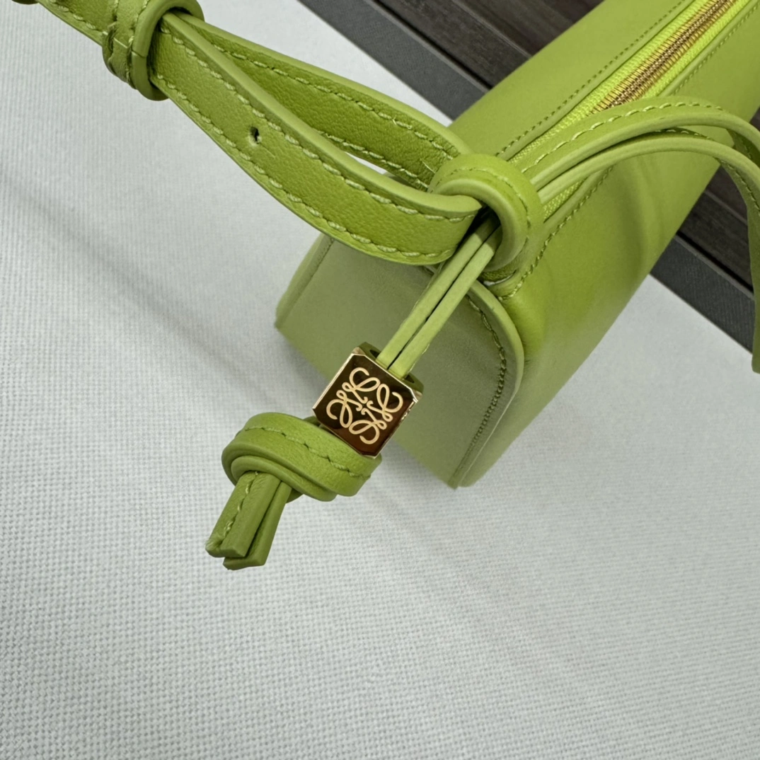 Loewe Hammock Bags Stylish 72143