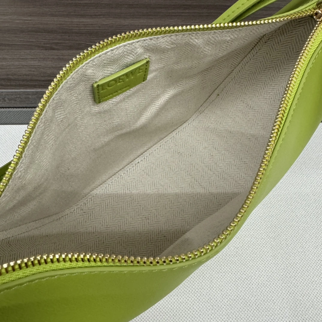 Loewe Hammock Bags Stylish 72143