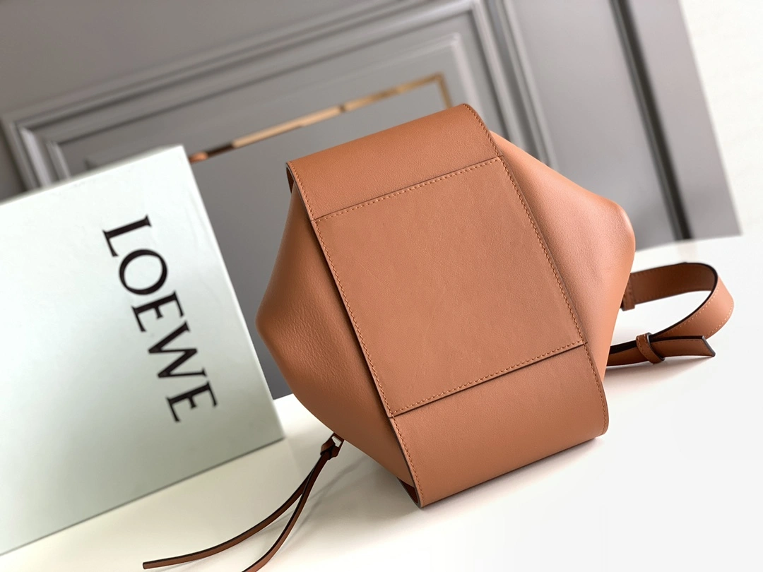 Flexible Loewe Hammock Bags 67215
