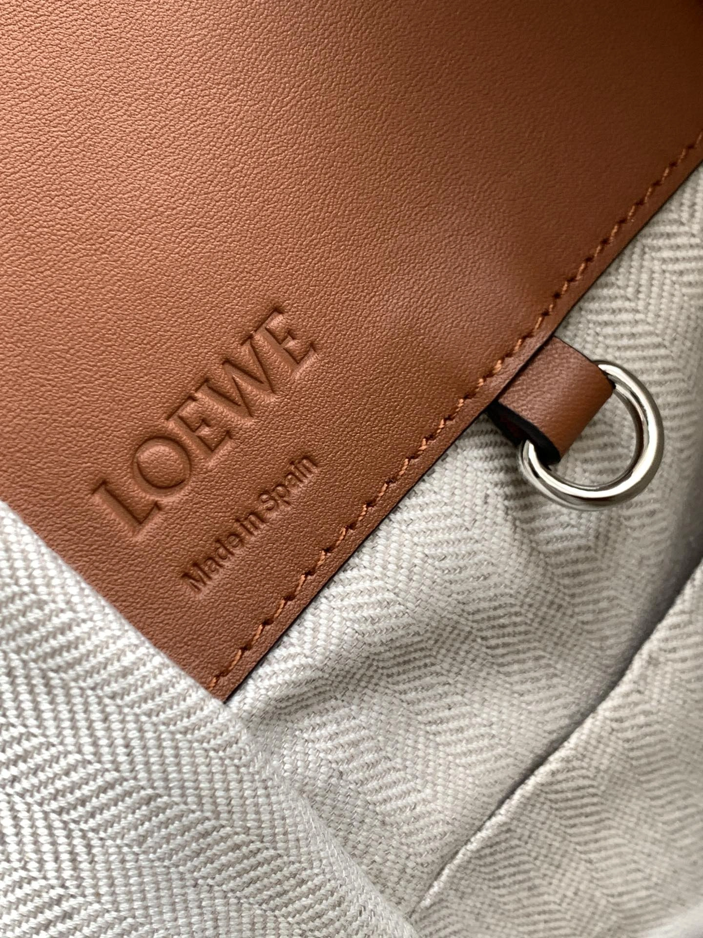 Flexible Loewe Hammock Bags 67215