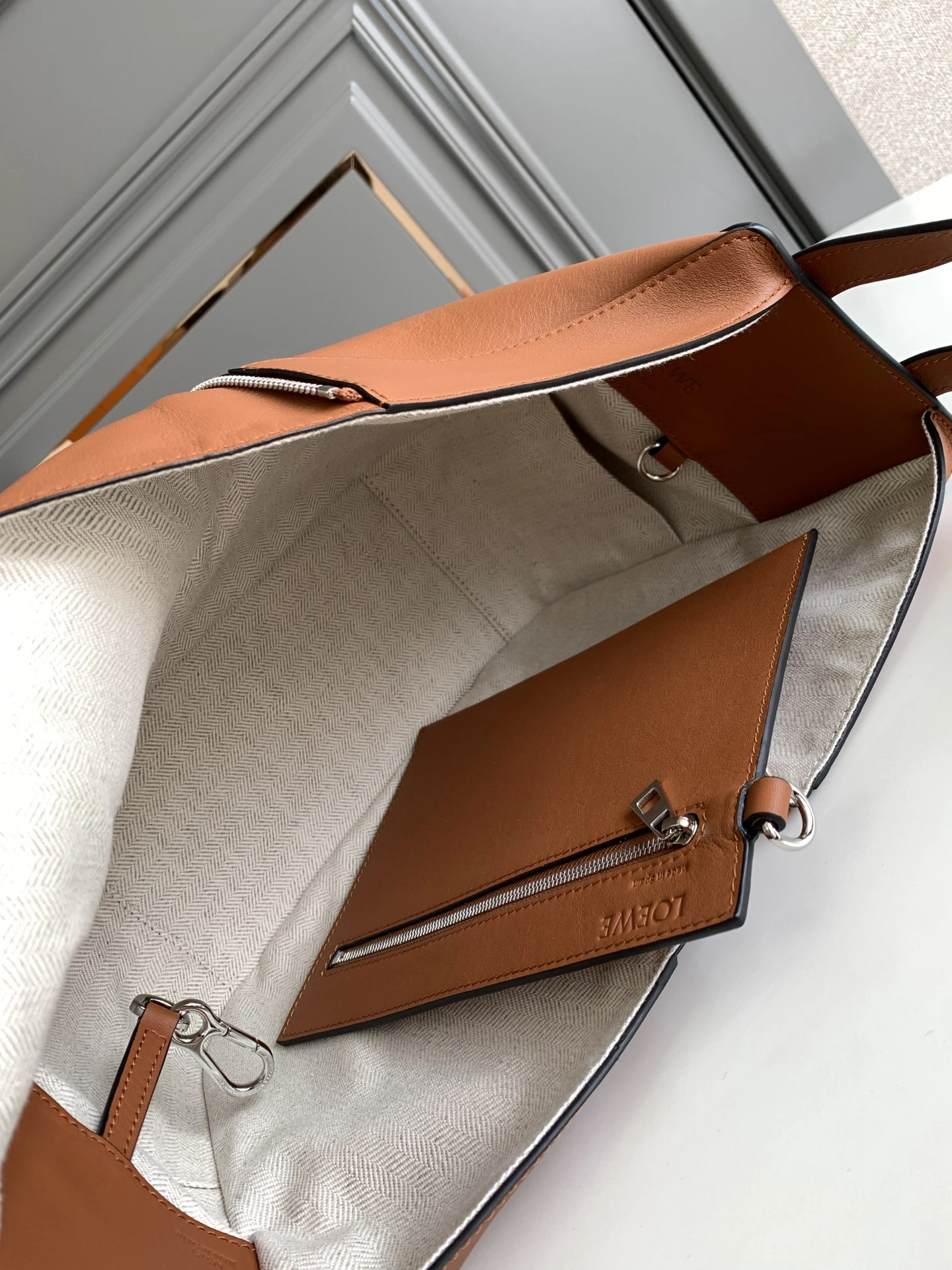 Flexible Loewe Hammock Bags 67215